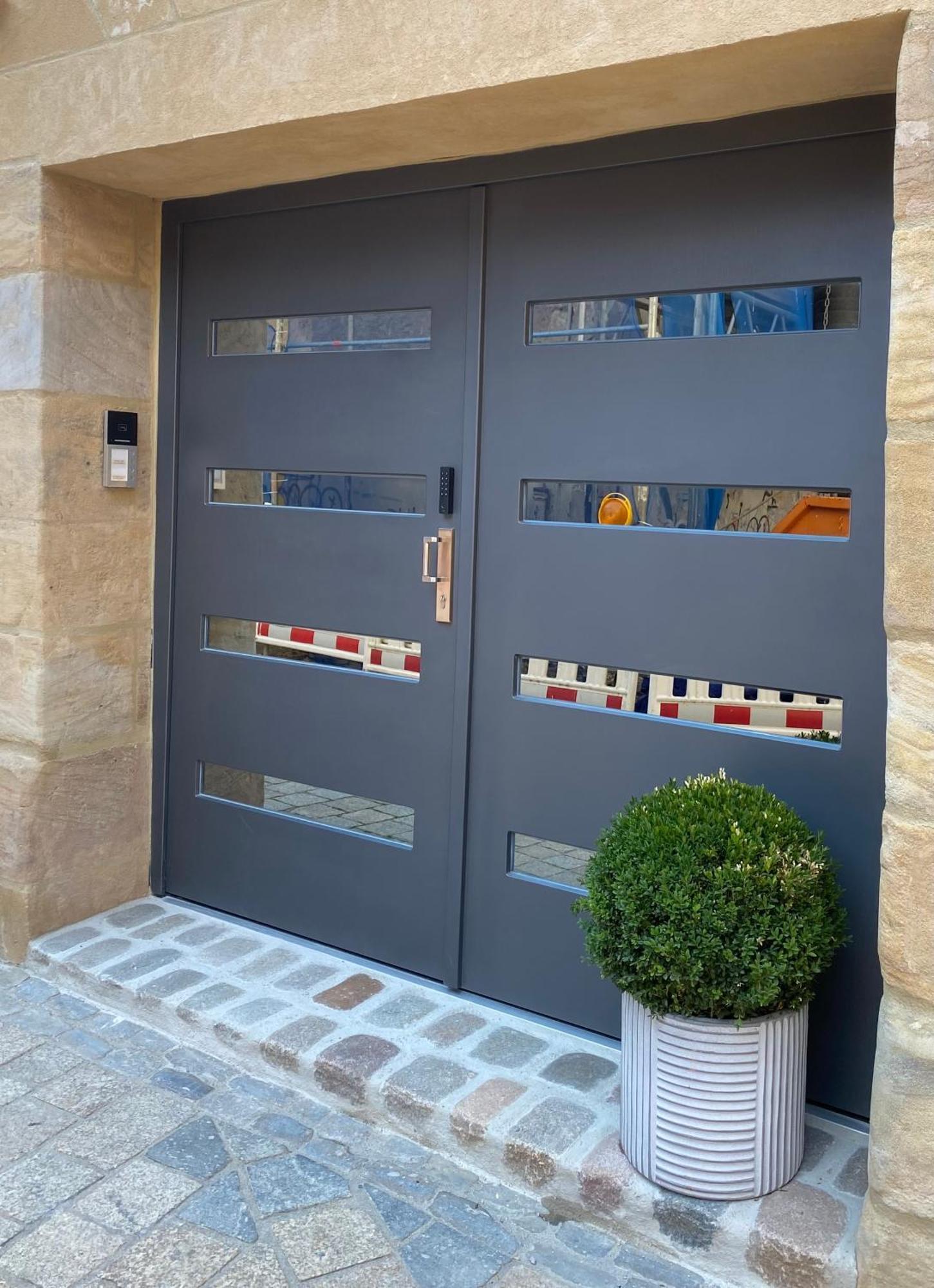 Romantisches Apartment Mit Whirlpool In Bayreuther Fussgaengerzone 外观 照片